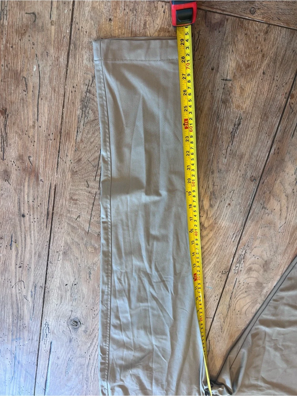 Levis slim straight